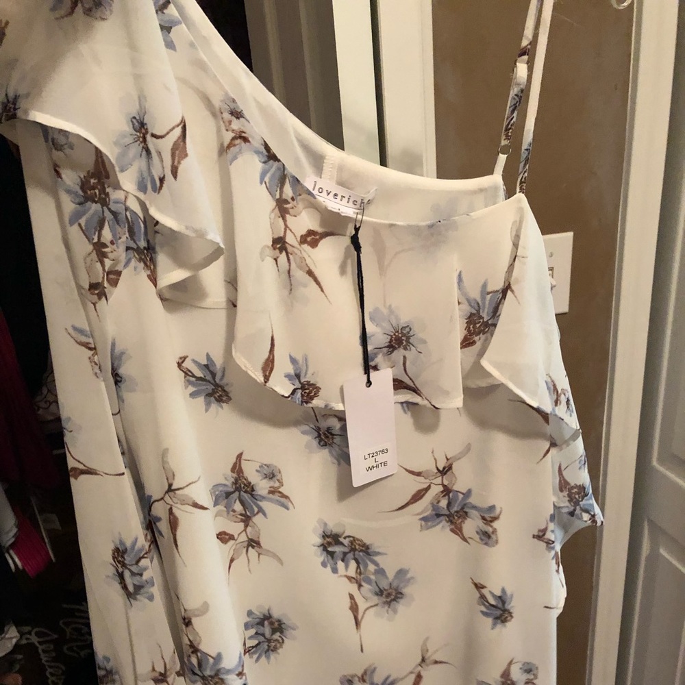 Cute boutique top large